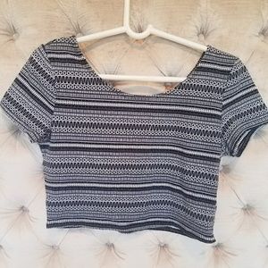 H&M Black and White Patterned Crop Top